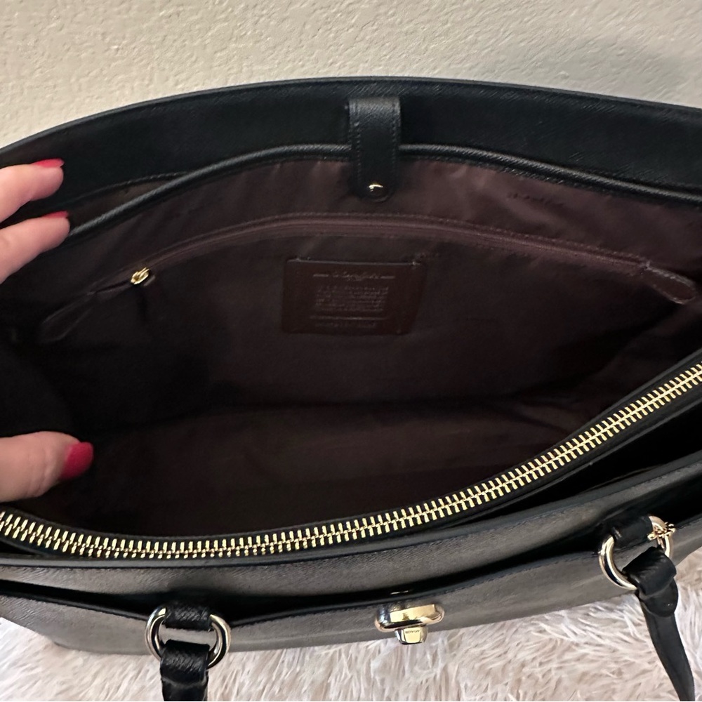Coach Folio Tote in Black with Gold Hardware - Picture 15 of 16